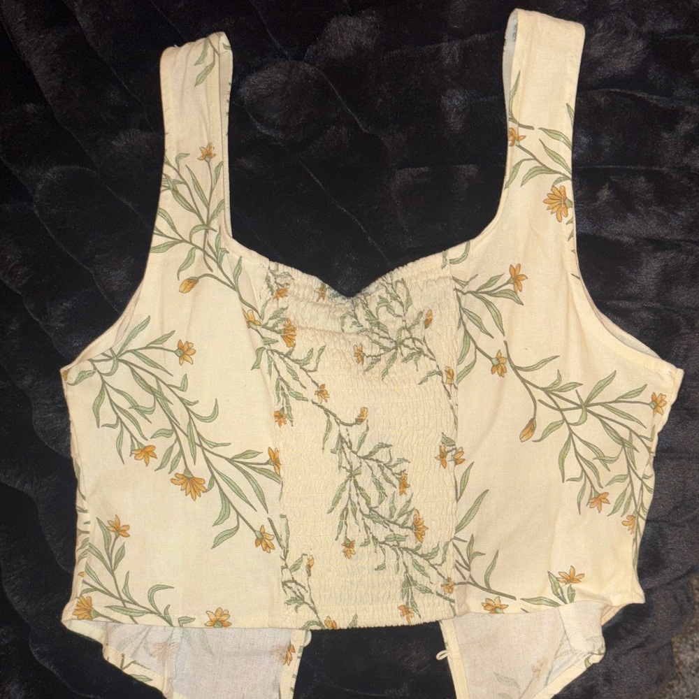 Flowers blouse - Picture 3 of 3